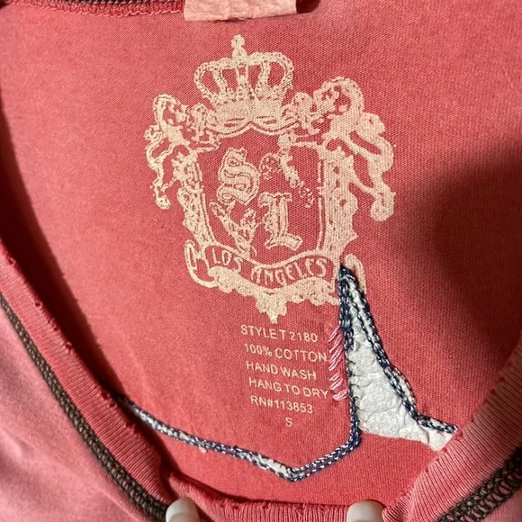 Sugar Lips Tees - Picture 4 of 10